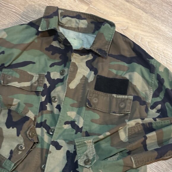 Vintage 90s U.S. Army Woodland Camo Cold Weather Field Jacket Medium Long Grunge - Picture 3 of 5